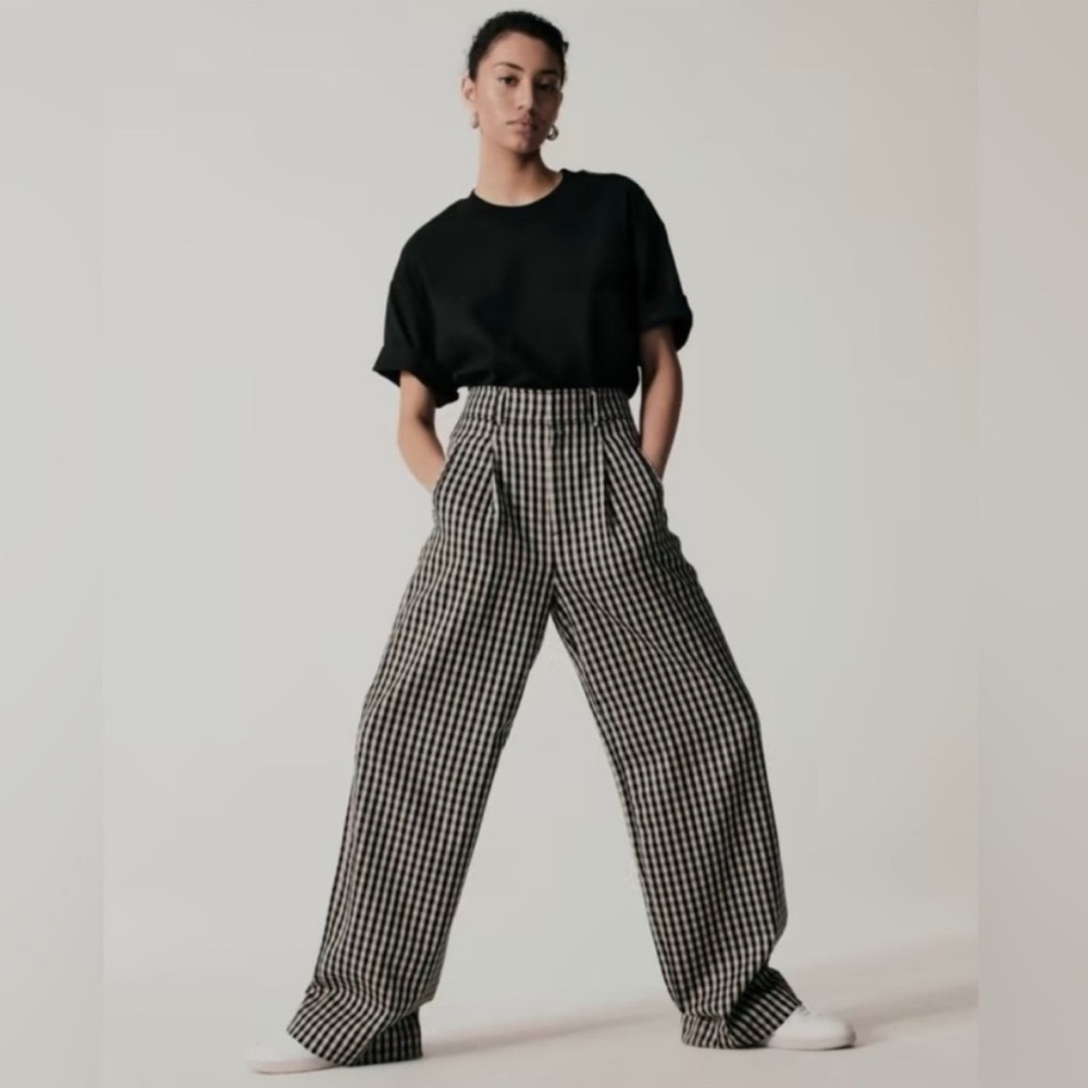 Everlane way high drape pant ~ black and white gingham size 4S